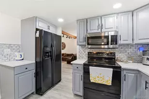 11039 E Colorado Dr, Aurora, CO 80012 - Photo 4