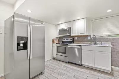 594 S Joplin Street, Aurora, CO 80017 - Photo 14