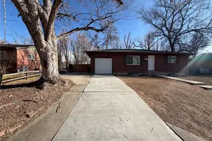 6209 Brooks Dr, Arvada, CO 80004 - Photo 4