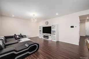 2174 Villageview Ln, Castle Rock, CO 80104 - Photo 4