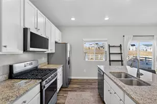 2095 Villageview Ln, Castle Rock, CO 80104 - Photo 10