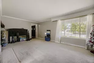 1435 S Macon St, Aurora, CO 80012 - Photo 6