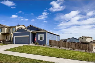 201 N Stewart Street, Keenesburg, CO 80643 - Photo 2