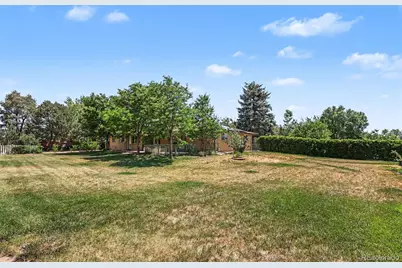 1601 N Dunkirk Street, Aurora, CO 80011 - Photo 32