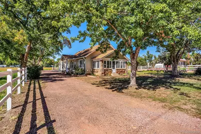 401 Dozier, Canon City, CO 81212 - Photo 2