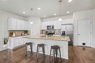 16151 Bolling Dr, Denver, CO 80239 - Photo 4