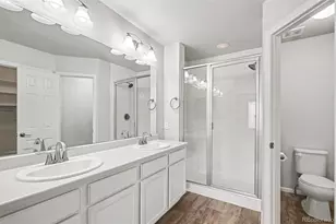 16151 Bolling Dr, Denver, CO 80239 - Photo 12