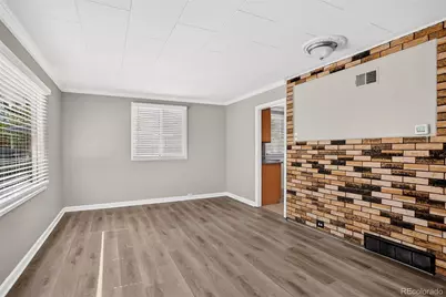 5205 E 60th Way, Commerce City, CO 80022 - Photo 8