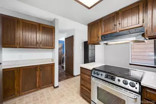 10201 W Ida Ave, Littleton, CO 80127 - Photo 8