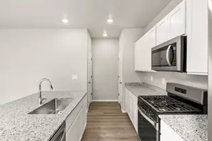 529 97th Ave, Greeley, CO 80634 - Photo 8