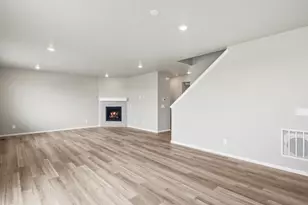 8927 Salida St, Commerce City, CO 80022 - Photo 10