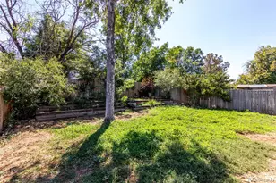 18820 E Hawaii Dr, Aurora, CO 80017 - Photo 32