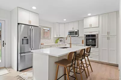 4611 S Perry Way, Denver, CO 80236 - Photo 14