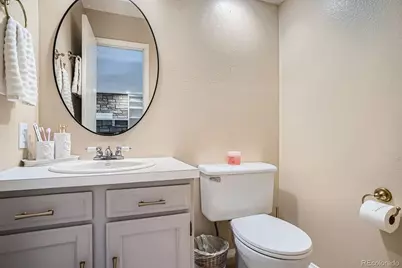 2514 S Elkhart Street, Aurora, CO 80014 - Photo 12