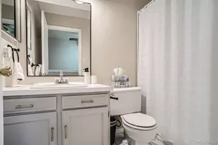 2514 S Elkhart St, Aurora, CO 80014 - Photo 16
