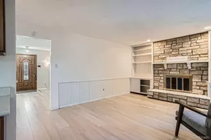 2514 S Elkhart St, Aurora, CO 80014 - Photo 6