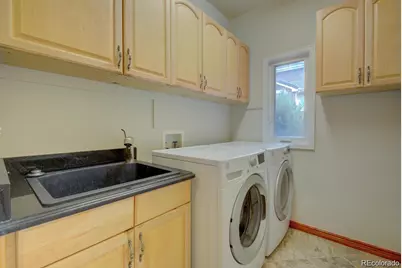 19597 E Maplewood Place, Aurora, CO 80016 - Photo 22