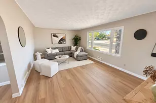 820 35th Ave Ct, Greeley, CO 80634 - Photo 1