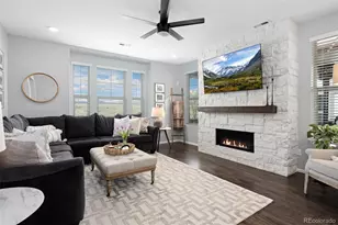 9796 Meeker St, Littleton, CO 80125 - Photo 4