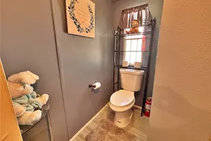 230 N 2nd St, Berthoud, CO 80513 - Photo 32