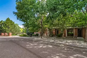 13694 E Weaver Pl, Englewood, CO 80111 - Photo 2
