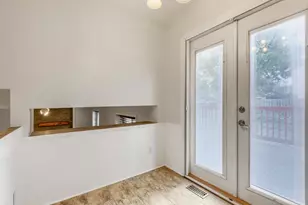 16398 E Warren Ave, Aurora, CO 80013 - Photo 8