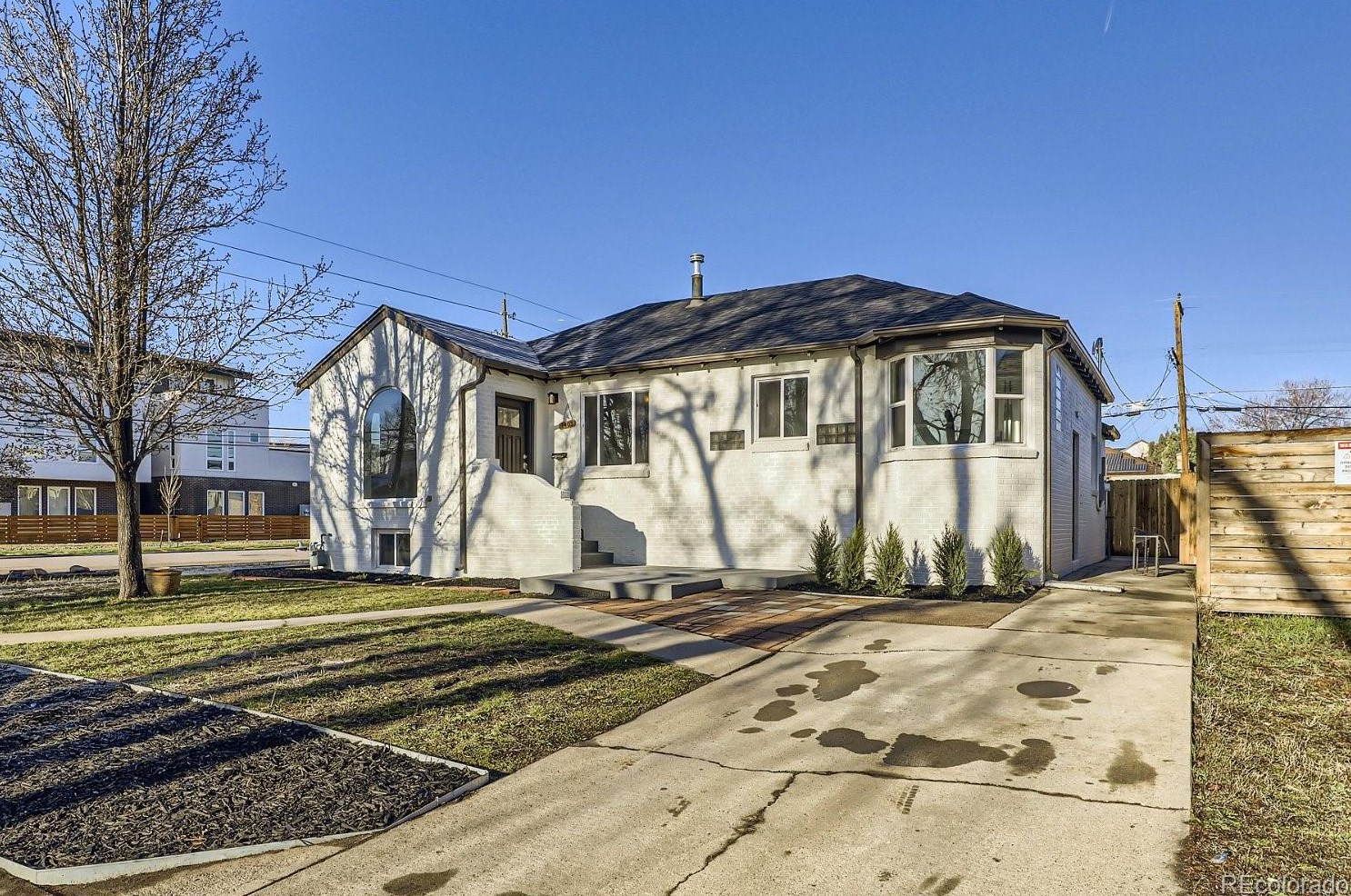 1405 Xavier St, Denver CO  80204-1021 exterior