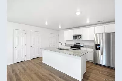 21266 E 65th Drive, Aurora, CO 80019 - Photo 6