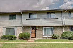 1183 S Troy St, Aurora, CO 80012 - Photo 2