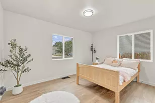 1967 Macon St, Aurora, CO 80010 - Photo 12