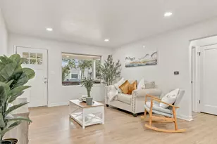 1967 Macon St, Aurora, CO 80010 - Photo 4