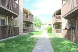 3474 S Eagle St, Aurora, CO 80014 - Photo 2