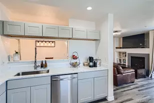 23485 E Platte Dr, Aurora, CO 80016 - Photo 4
