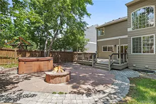 2807 N Torreys Peak Dr, Louisville, CO 80027 - Photo 4