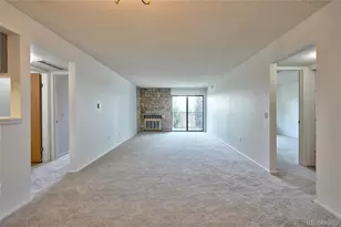 481 S Kalispell Way, Aurora, CO 80017 - Photo 2