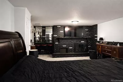 2704 S Zurich Court, Denver, CO 80236 - Photo 32