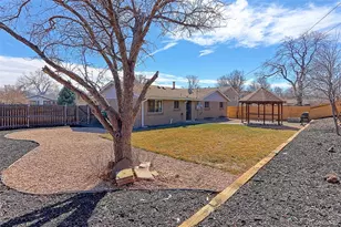 1903 S Cody Way, Lakewood, CO 80227 - Photo 32