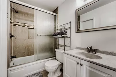 2621 S Xanadu Way #B, Aurora, CO 80014 - Photo 10