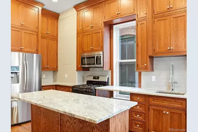 2440 Stout Street, Denver, CO 80205 - Photo 14