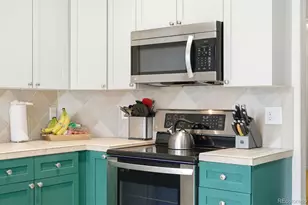 8370 S Garland Way, Littleton, CO 80128 - Photo 10