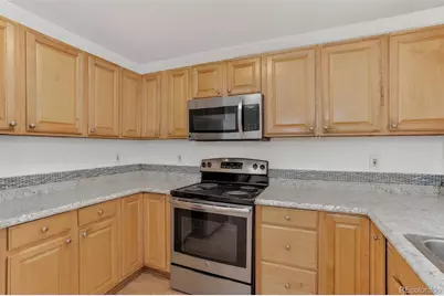 18907 E Loyola Circle, Aurora, CO 80013 - Photo 8