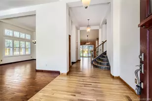 9210 Sugarstone Cir, Littleton, CO 80130 - Photo 4