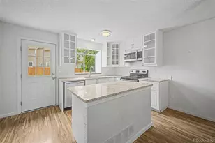 18274 E Arizona Ave, Aurora, CO 80017 - Photo 10
