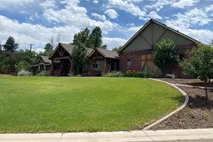 8830 W Bear Creek Dr, Lakewood, CO 80227 - Photo 2