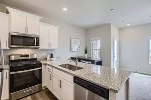141 Robin Rd, Johnstown, CO 80534 - Photo 8