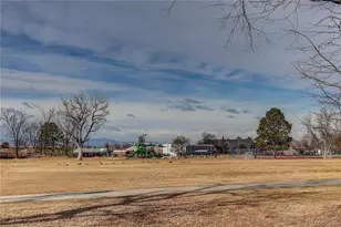 721 Revere St, Aurora, CO 80011 - Photo 30