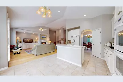 22132 E Quarto Place, Aurora, CO 80016 - Photo 8