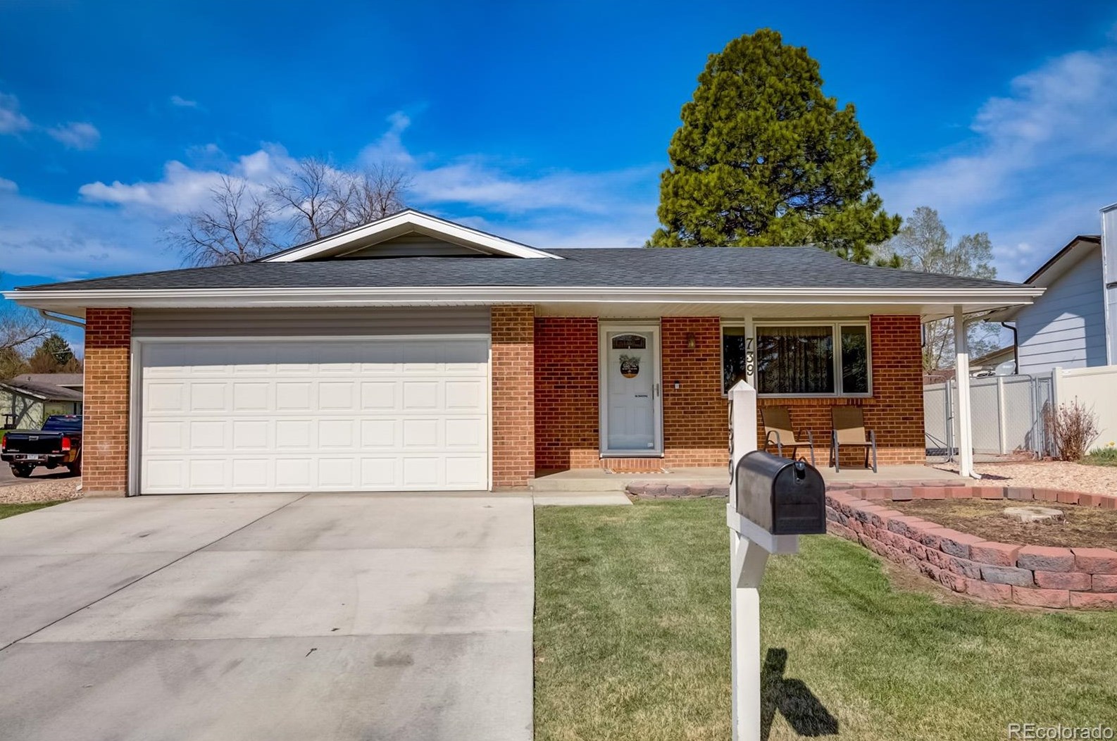 739 41st Avenue Ct, Greeley, CO 80634