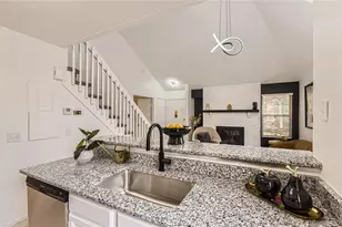 14129 E Dickinson Dr, Aurora, CO 80014 - Photo 12