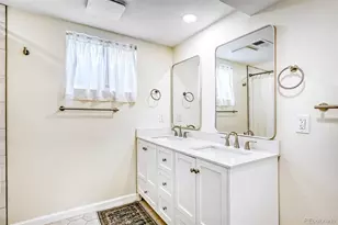 2923 S Reading Ct, Denver, CO 80231 - Photo 30